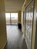 5225 Pooks Hill Rd, Unit 1217 North in Bethesda, MD - Building Photo
