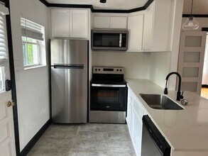 3428 W 6th St-Unit -C in Fort Worth, TX - Building Photo - Building Photo
