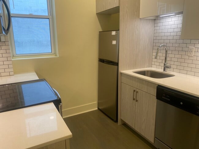 119 Jersey St, Unit 120-3 in Boston, MA - Building Photo - Building Photo