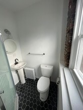 187 Hopkins Ave, Unit 7 in Jersey City, NJ - Building Photo - Building Photo