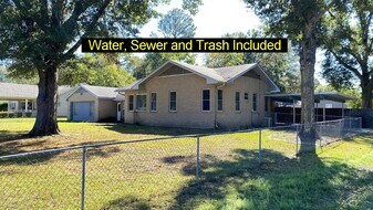 1017 Audubon Ave in West Monroe, LA - Building Photo