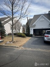 22 Breckenridge Ln in Monroe Township, NJ - Building Photo - Building Photo