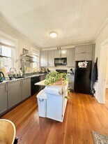 105 Day St, Unit 2 in Boston, MA - Building Photo