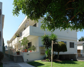 3439 Mentone Ave in Los Angeles, CA - Building Photo - Other