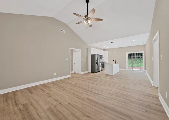 2785 Cedrus Ave in Bowling Green, KY - Foto de edificio - Building Photo