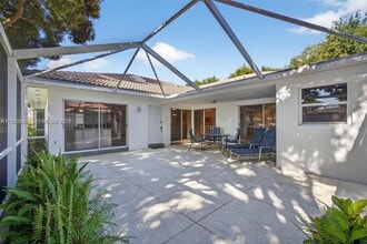 7102 Geminata Oak Ct in Palm Beach Gardens, FL - Building Photo - Building Photo