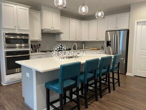 12140 McDowell Crossing Pl in Huntersville, NC - Building Photo - Building Photo