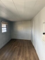 2515 Denison St in Denton, TX - Building Photo