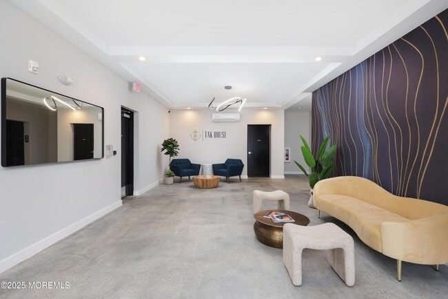 property at 6 West End Ct