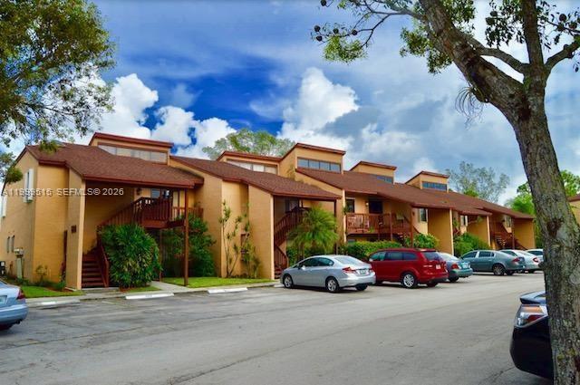 604 Lakeview Dr E in Royal Palm Beach, FL - Building Photo - Building Photo