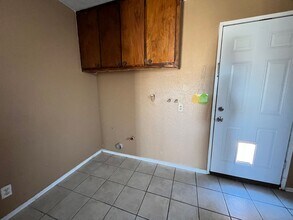 419 W Wilson Ave in Ridgecrest, CA - Building Photo - Building Photo