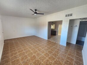 6062 Ocotillo Ave in Twentynine Palms, CA - Building Photo - Building Photo