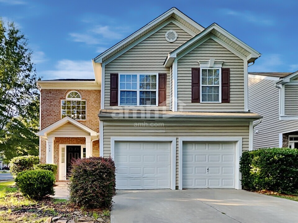 544 Knothole Ln in Charlotte, NC - Building Photo