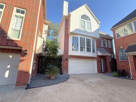 1963 Peden St in Houston, TX - Building Photo