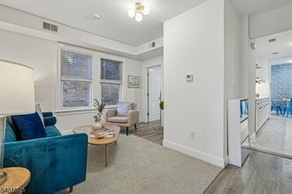 9 Wheeler St in Montclair, NJ - Building Photo - Building Photo