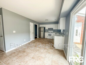 100 Kristin Dr in Greenville, NC - Building Photo - Building Photo