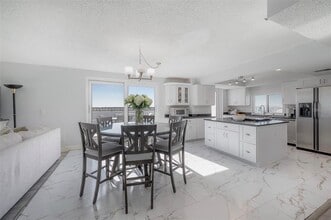 201 W Laurel St in Tampa, FL - Building Photo - Building Photo