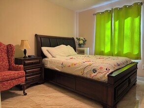 1355 25th Ave E in Bradenton, FL - Building Photo - Building Photo