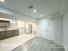 46 Creekwood Dr in Brampton, ON - Building Photo - Building Photo