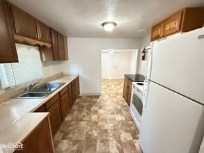 708 N 28th Ave in Yakima, WA - Building Photo - Building Photo
