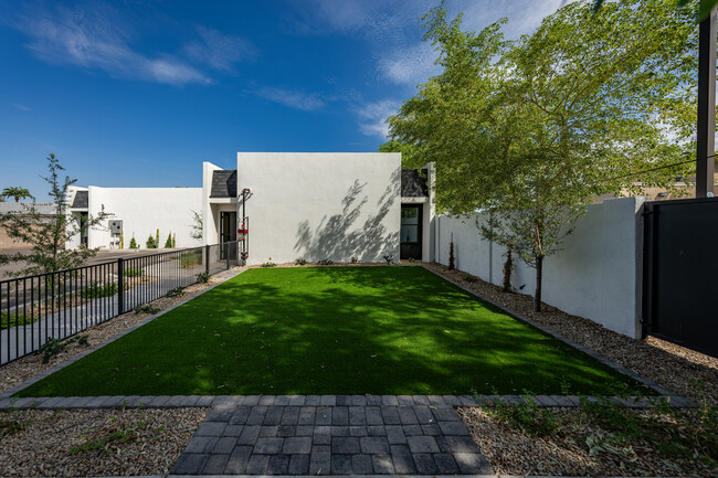 719 W Missouri Ave in Phoenix, AZ - Building Photo - Building Photo