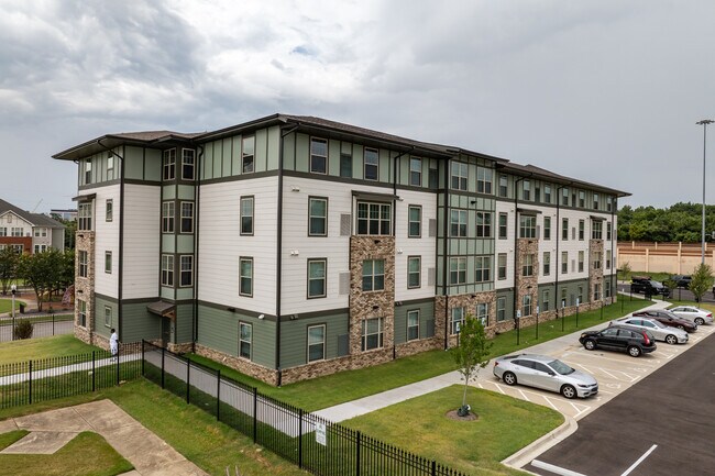 Edgeview at Legends Park in Memphis, TN - Building Photo - Primary Photo