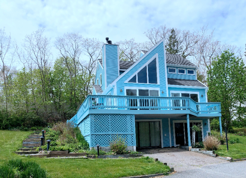 10 Poplar Dr in Mashpee, MA - Foto de edificio