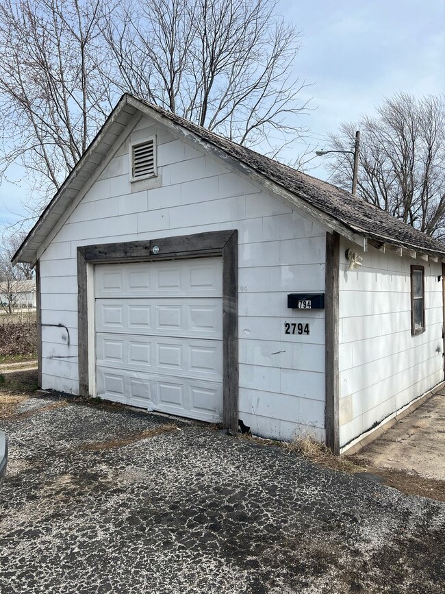 2794 N Atlantic Ave in Brookline, MO - Building Photo - Building Photo
