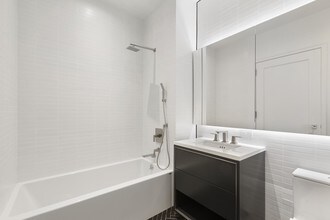 30 Morningside Dr-Unit -313 in New York, NY - Building Photo - Building Photo