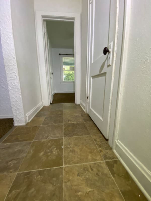 1869 Marshall Ave in Huntington, WI - Building Photo - Building Photo