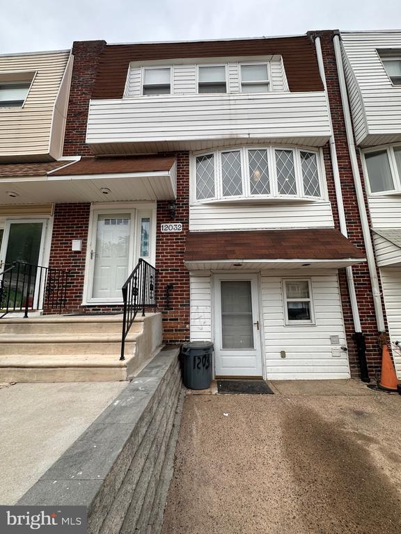 12032 Millbrook Rd in Philadelphia, PA - Building Photo - Building Photo