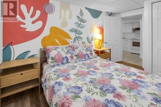 18 Wakil Dr in St Catharines, ON - Building Photo - Building Photo