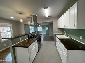 1431 W 11th St in Panama City, FL - Building Photo - Building Photo