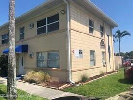 380 N Brevard Ave in Cocoa Beach, FL - Building Photo
