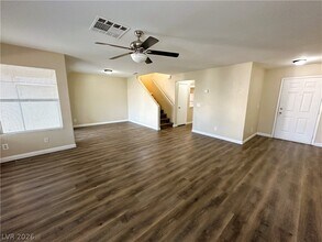 6396 Rosemount Ave in Las Vegas, NV - Building Photo - Building Photo
