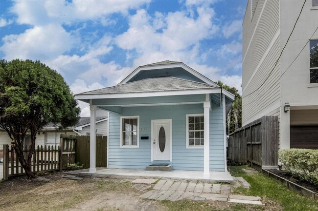 property at 2115 Radcliffe St