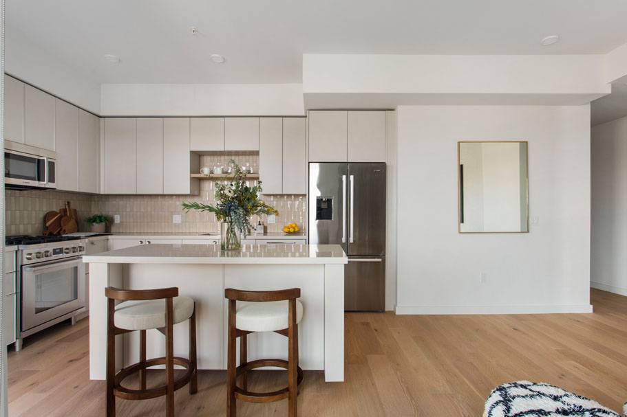 Ten310 in Los Angeles, CA - Building Photo