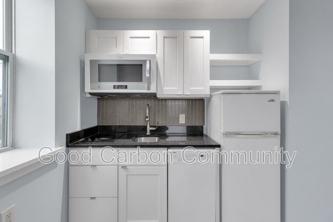 401 Delaware Ave in Buffalo, NY - Building Photo - Building Photo