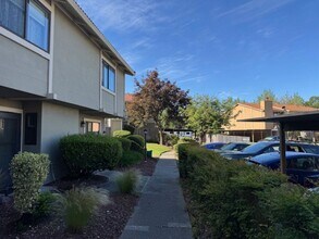 2603 Vallejo St in Santa Rosa, CA - Building Photo - Building Photo