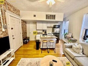 348 North St, Unit 346-12 in Boston, MA - Building Photo - Building Photo