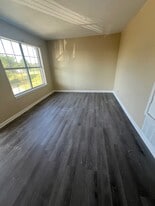 1125 Washington St in Livingston, AL - Building Photo