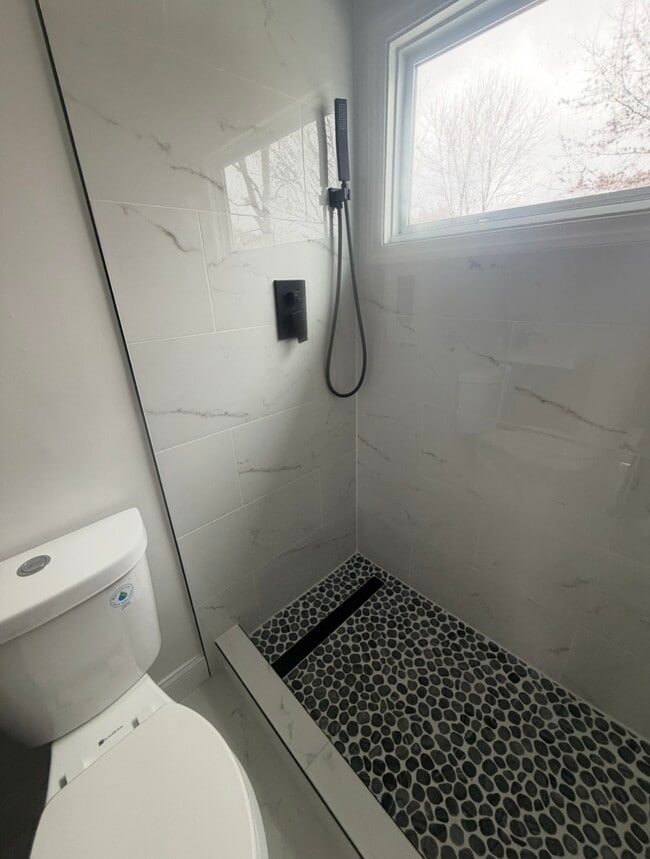 102 Sequoia Ct, Unit 1E in Sterling, VA - Building Photo - Building Photo