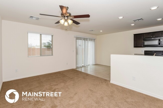1933 Metamora St in Las Vegas, NV - Building Photo - Building Photo