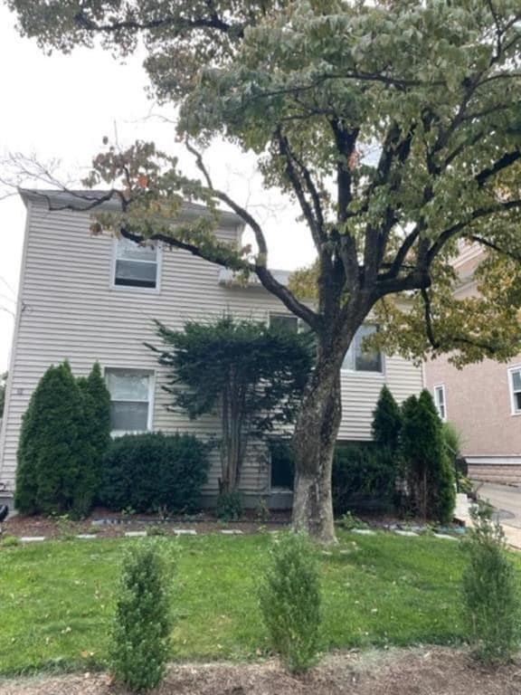 property at 52 Parkway Rd