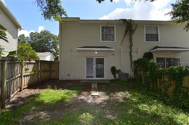 3607 W Idlewild Ave in Tampa, FL - Building Photo - Building Photo