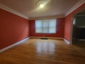 16606 Washburn St in Detroit, MI - Foto de edificio - Building Photo