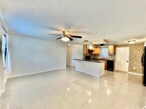 6143 Illinois Ave in New Port Richey, FL - Building Photo - Building Photo