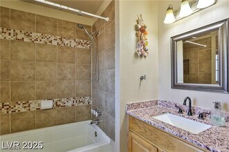 722 Barrie Ct in Henderson, NV - Building Photo - Building Photo