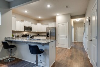 729 Bradburn Village Way in Nashville, TN - Building Photo - Building Photo