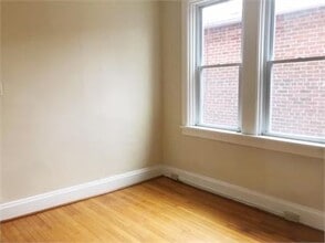 223 Briggs St, Unit 2nd Floor in Harrisburg, PA - Building Photo - Building Photo